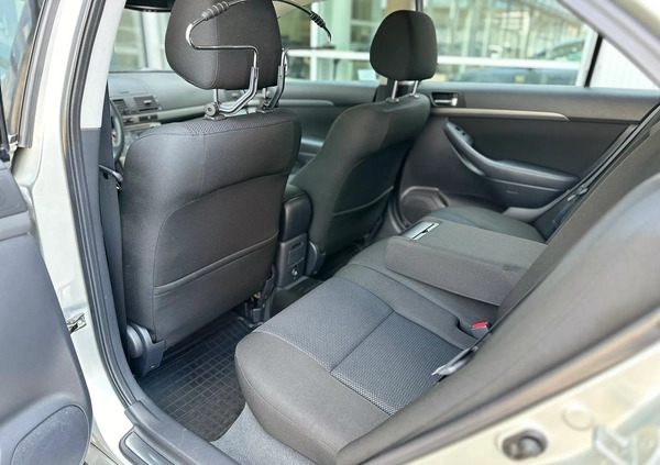 Toyota Avensis cena 23000 przebieg: 245000, rok produkcji 2008 z Gdańsk małe 781